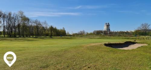 Whitwood golf course 4